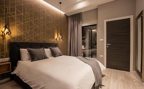 Harbour Residence Rooms